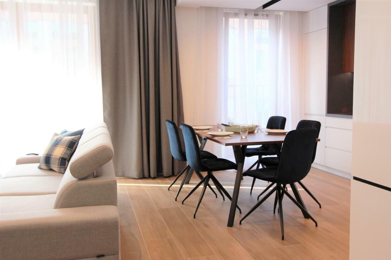 Lubicz Luxury Apartment Krasków Exterior foto