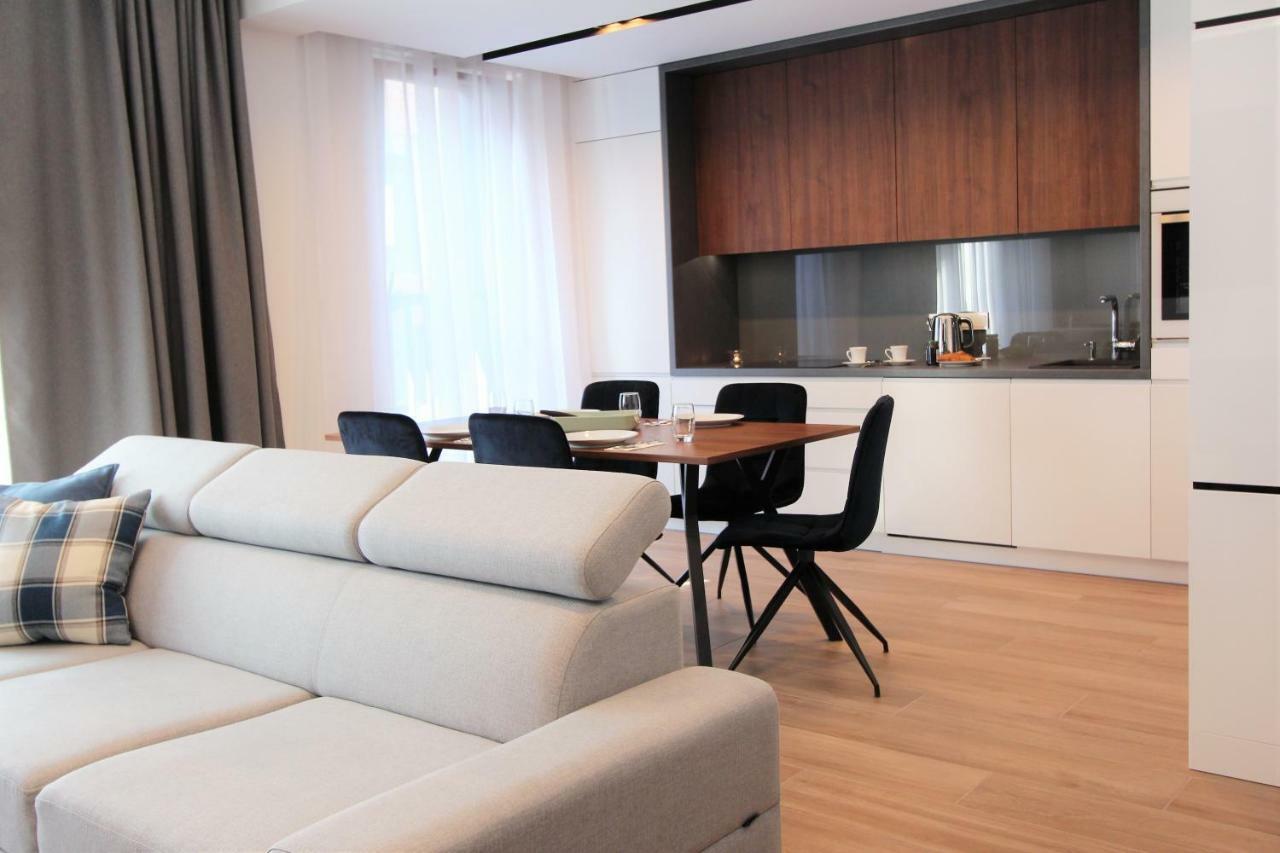 Lubicz Luxury Apartment Krasków Exterior foto